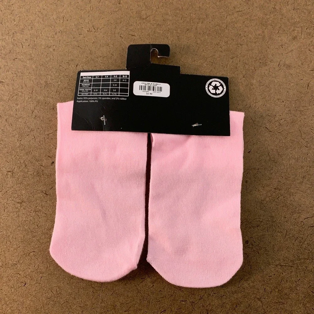 Hot Topic‎ Women's Shoe Size 5-10 Pink 3D Wings Ankle Socks 1 Pair NWT